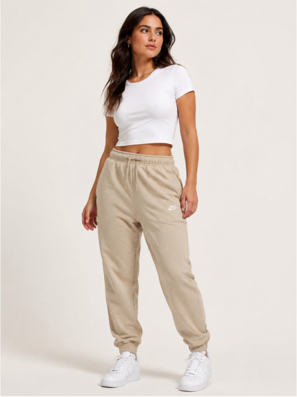 Nike Women’s Beige Fleece Jogger Sweatpants – Size Medium